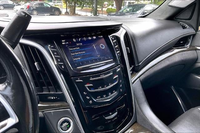 2020 Cadillac Escalade Platinum