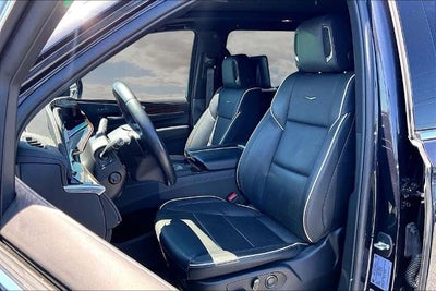 2024 Cadillac Escalade ESV Premium Luxury