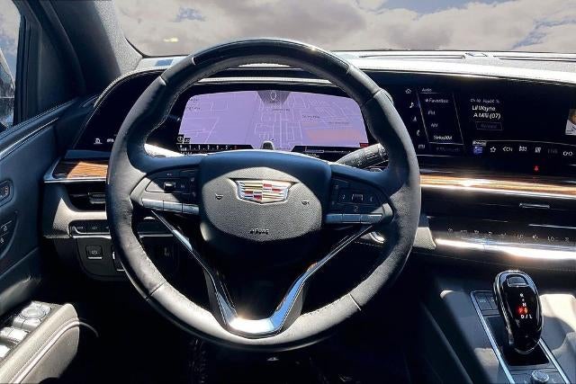 2024 Cadillac Escalade ESV Premium Luxury