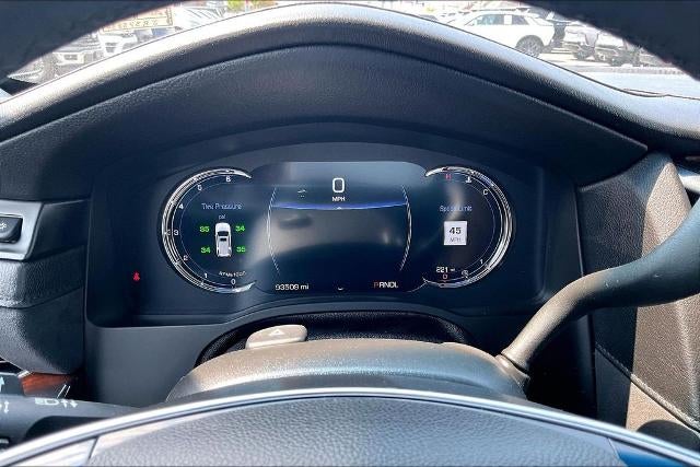 2018 Cadillac Escalade Premium Luxury