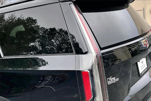 2023 Cadillac Escalade Sport