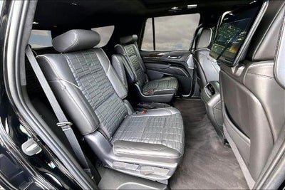 2022 Cadillac Escalade Sport Platinum