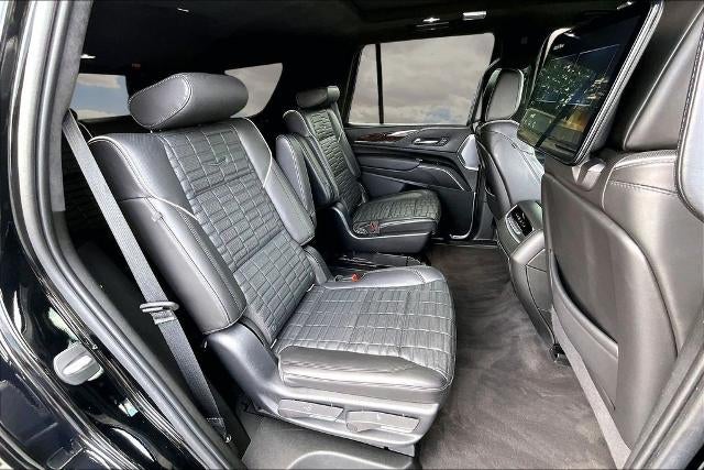 2022 Cadillac Escalade Sport Platinum
