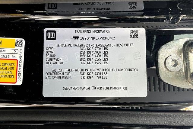 2023 Cadillac Escalade ESV Sport