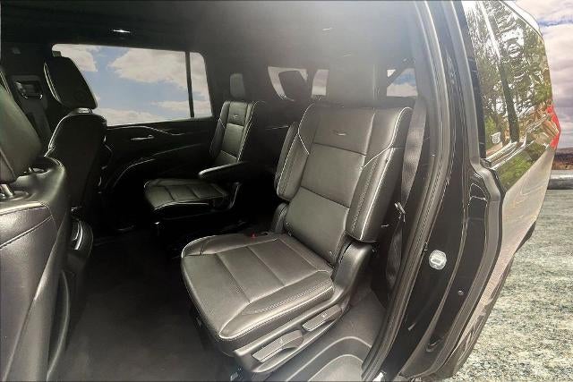 2023 Cadillac Escalade ESV Sport