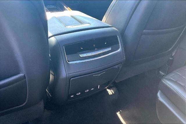 2024 Cadillac Escalade ESV Sport Platinum