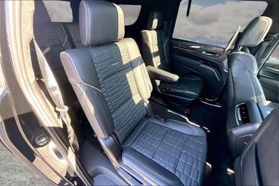 2024 Cadillac Escalade ESV Sport Platinum