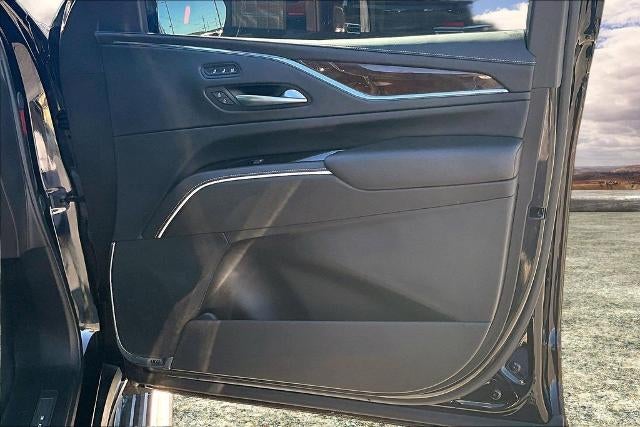 2024 Cadillac Escalade ESV Sport Platinum