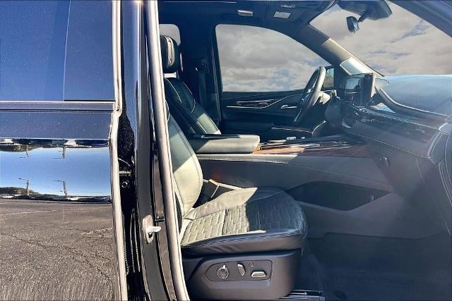 2024 Cadillac Escalade ESV Sport Platinum