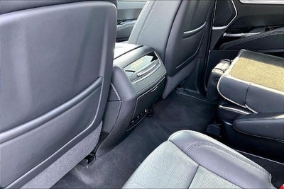 2025 Cadillac Escalade Premium Luxury