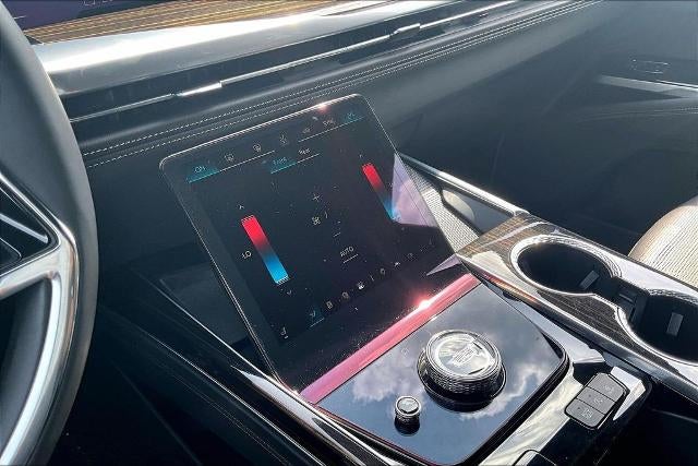 2025 Cadillac Escalade Premium Luxury