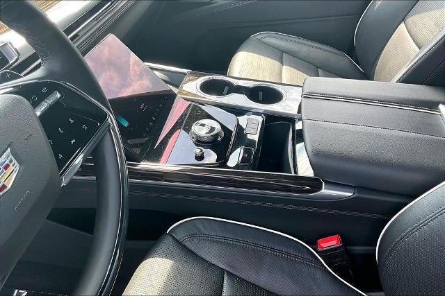 2025 Cadillac Escalade Premium Luxury