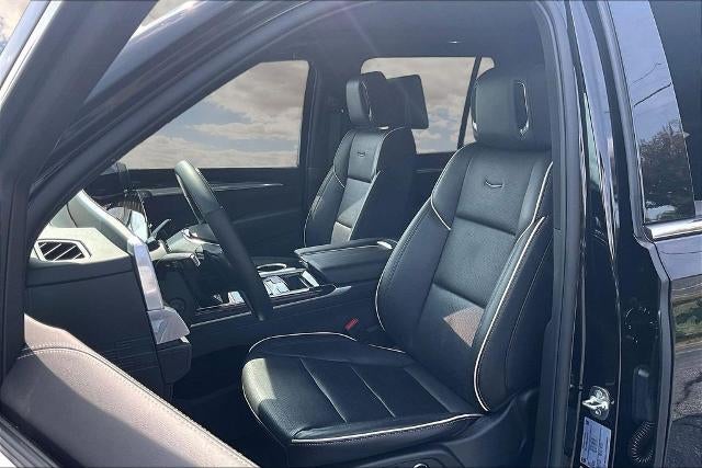 2025 Cadillac Escalade Premium Luxury