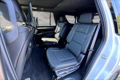 2025 Cadillac Escalade Sport Platinum