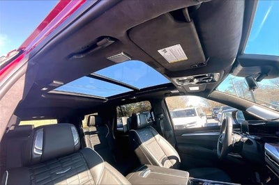 2025 Cadillac Escalade Sport Platinum