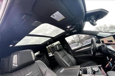 2025 Cadillac Escalade Sport Platinum