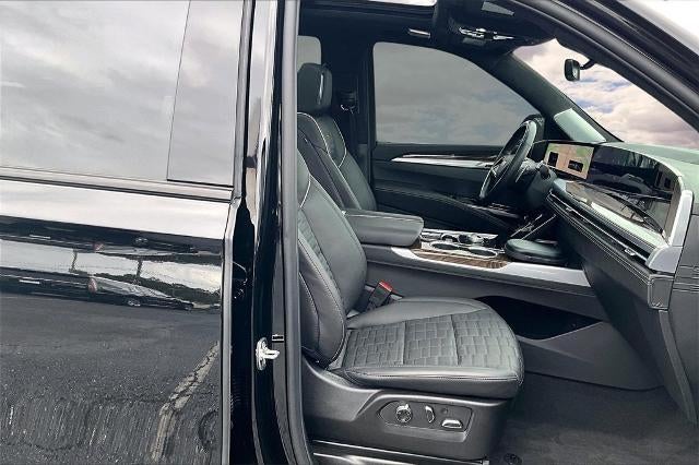 2025 Cadillac Escalade Sport Platinum