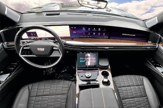2025 Cadillac Escalade Sport Platinum