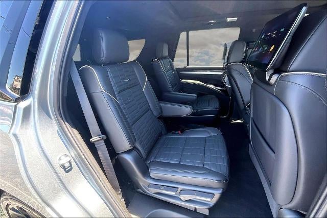 2025 Cadillac Escalade Escalade-V