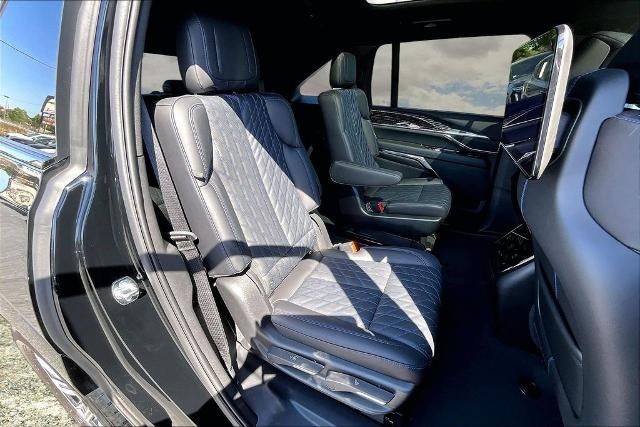 2026 Cadillac ESCALADE IQ Luxury