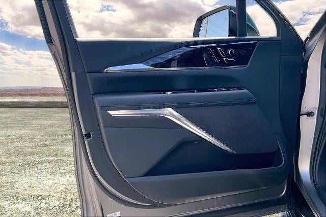 2026 Cadillac ESCALADE IQ Luxury
