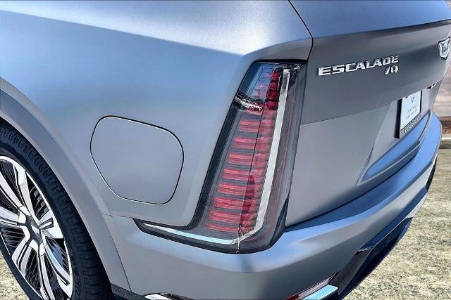 2026 Cadillac ESCALADE IQ Luxury