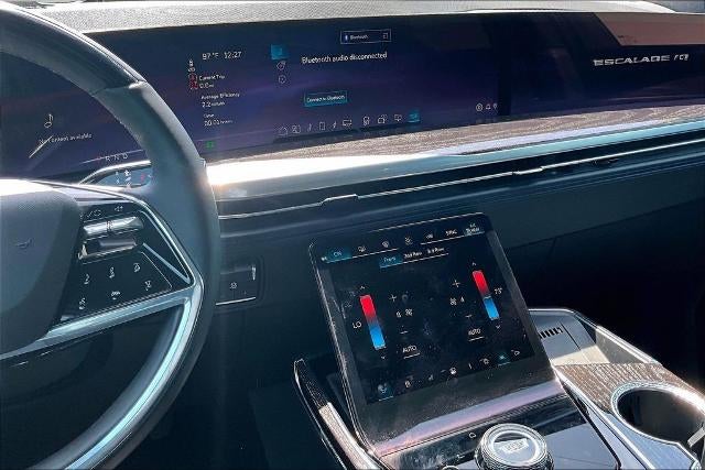 2026 Cadillac ESCALADE IQ Luxury