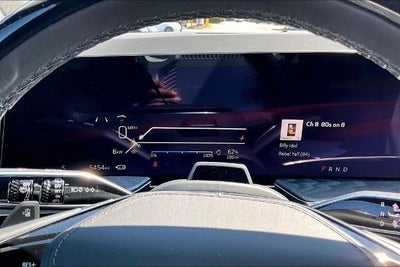 2025 Cadillac ESCALADE IQ Luxury 2