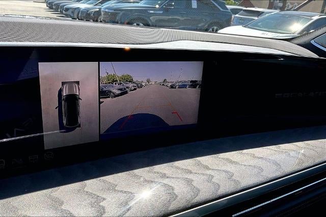 2025 Cadillac ESCALADE IQ Luxury 2