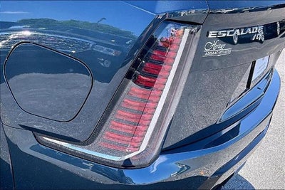 2025 Cadillac ESCALADE IQ Luxury 2