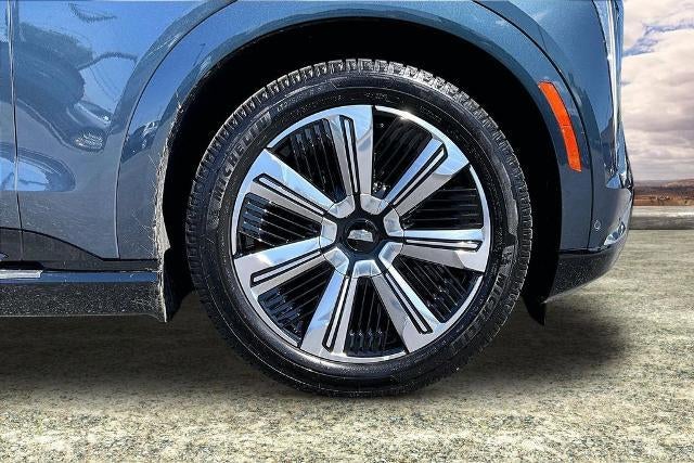 2025 Cadillac ESCALADE IQ Luxury 2