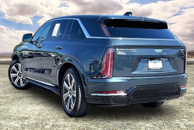 2025 Cadillac ESCALADE IQ Luxury 2