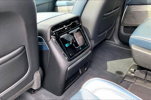 2025 Cadillac ESCALADE IQ Luxury 2