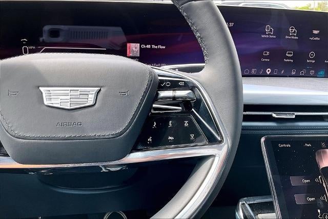 2025 Cadillac ESCALADE IQ Luxury 2