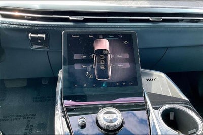 2025 Cadillac ESCALADE IQ Luxury 2