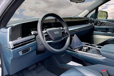 2025 Cadillac ESCALADE IQ Luxury 2