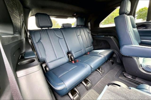 2025 Cadillac ESCALADE IQ Luxury 2