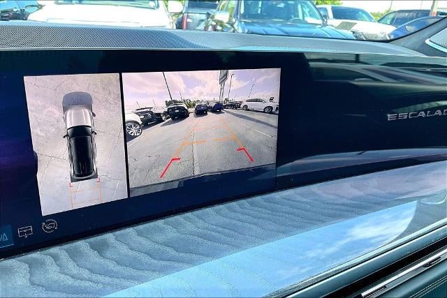 2025 Cadillac ESCALADE IQ Luxury 2
