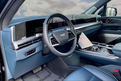 2025 Cadillac ESCALADE IQ Luxury 2