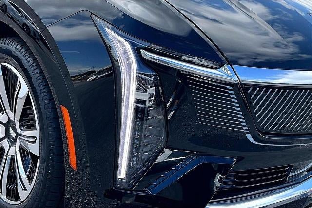 2025 Cadillac ESCALADE IQ Luxury 2