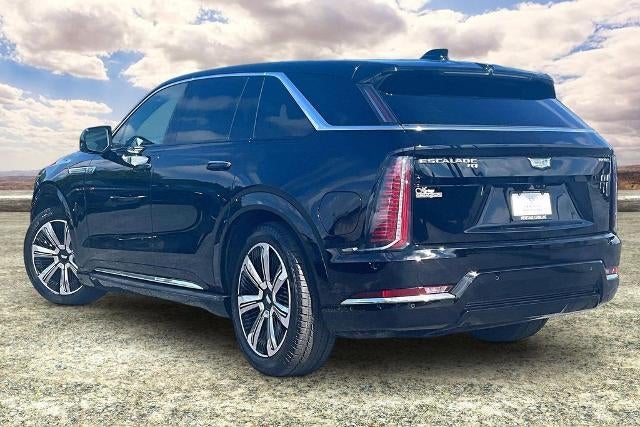 2025 Cadillac ESCALADE IQ Luxury 2