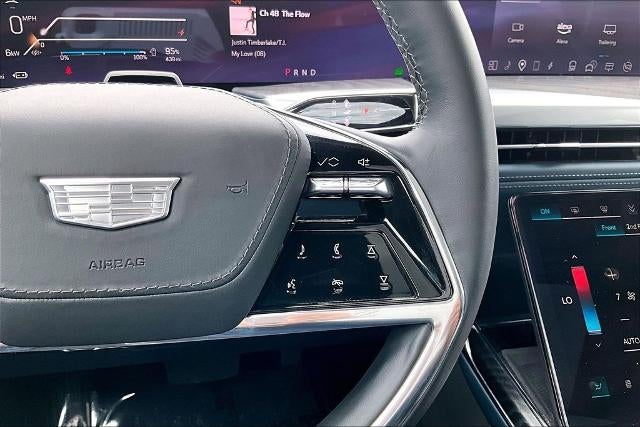 2025 Cadillac ESCALADE IQ Luxury 2
