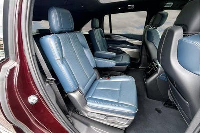 2025 Cadillac ESCALADE IQ Luxury 2