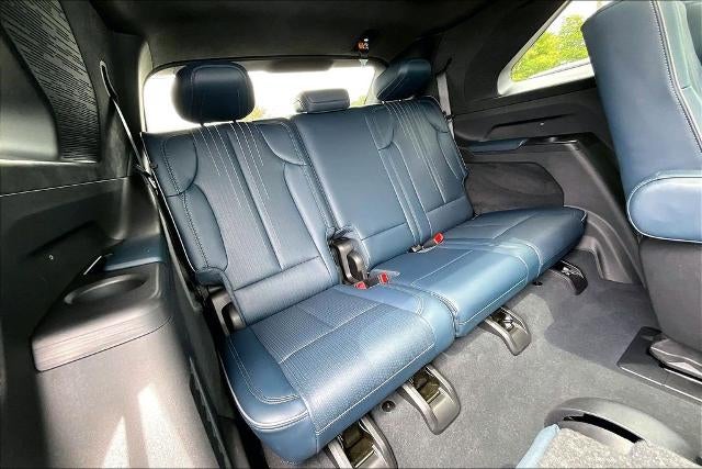 2025 Cadillac ESCALADE IQ Luxury 2