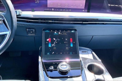 2025 Cadillac ESCALADE IQ Luxury 2
