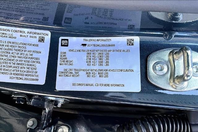 2025 Cadillac ESCALADE IQ Luxury 2