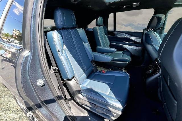 2025 Cadillac ESCALADE IQ Luxury 2