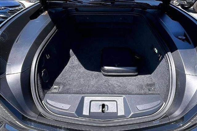 2025 Cadillac ESCALADE IQ Luxury 2