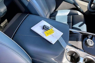 2025 Cadillac ESCALADE IQ Luxury 2