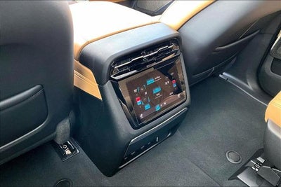 2025 Cadillac ESCALADE IQ Luxury 2